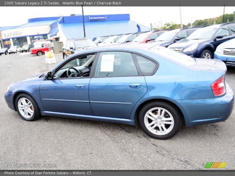 Atlantic Blue Pearl / Charcoal Black 2005 Subaru Legacy 2.5i Sedan