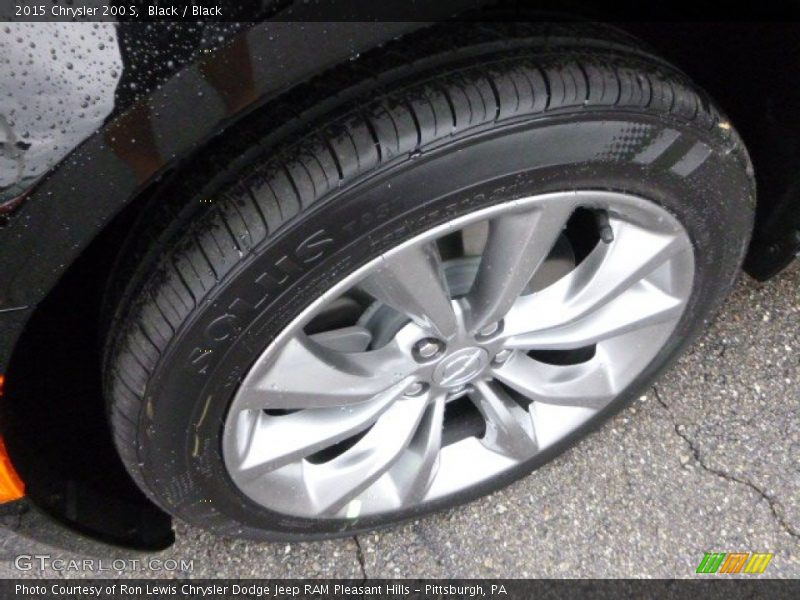 Black / Black 2015 Chrysler 200 S
