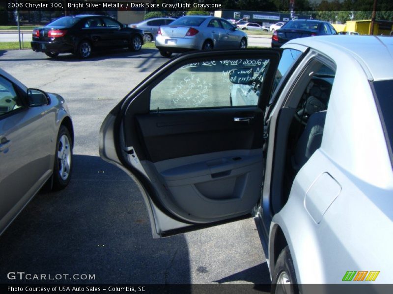 Bright Silver Metallic / Dark Slate Gray/Light Graystone 2006 Chrysler 300