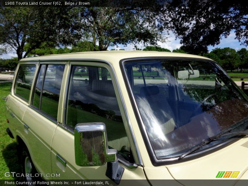 Beige / Brown 1988 Toyota Land Cruiser FJ62