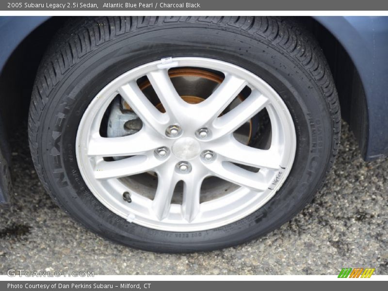 Atlantic Blue Pearl / Charcoal Black 2005 Subaru Legacy 2.5i Sedan
