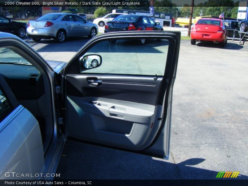 Bright Silver Metallic / Dark Slate Gray/Light Graystone 2006 Chrysler 300