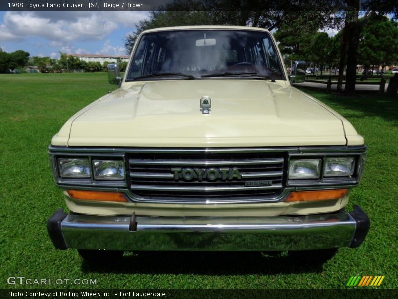 Beige / Brown 1988 Toyota Land Cruiser FJ62
