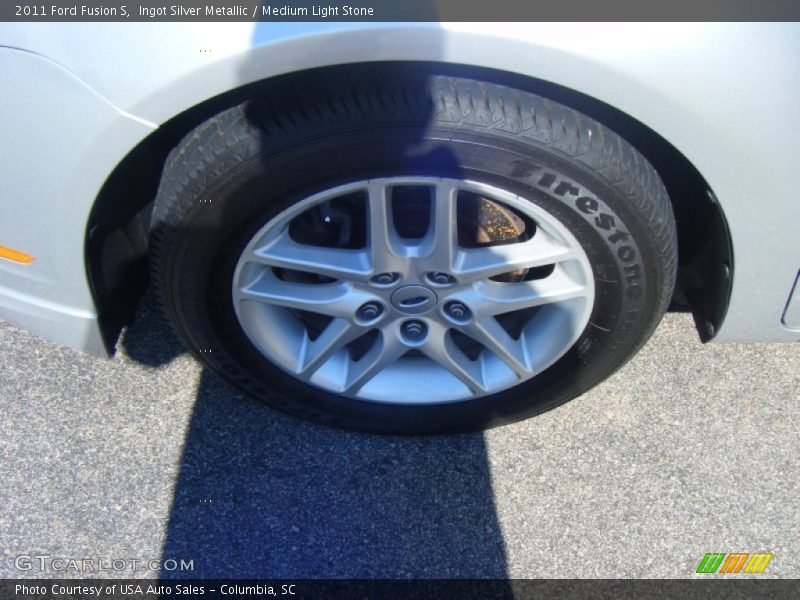 Ingot Silver Metallic / Medium Light Stone 2011 Ford Fusion S