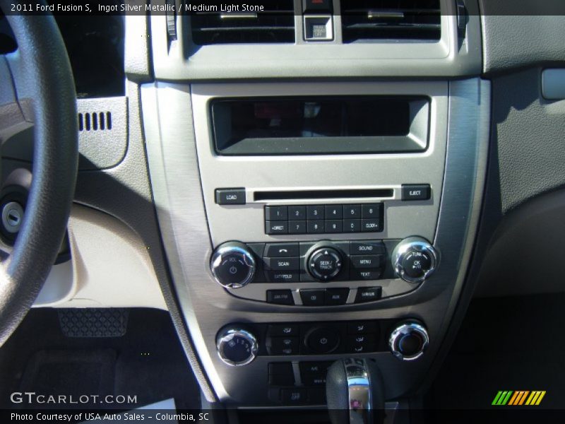 Ingot Silver Metallic / Medium Light Stone 2011 Ford Fusion S