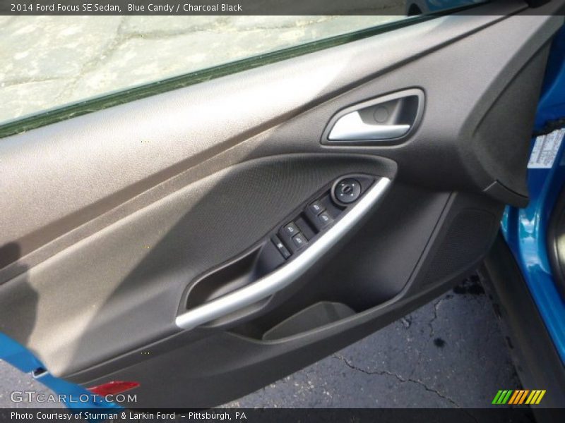 Blue Candy / Charcoal Black 2014 Ford Focus SE Sedan