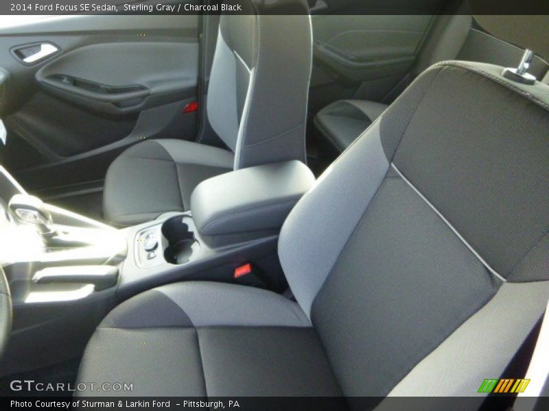 Sterling Gray / Charcoal Black 2014 Ford Focus SE Sedan