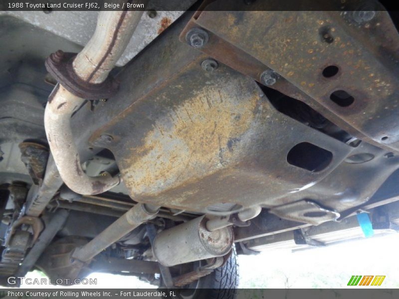 Beige / Brown 1988 Toyota Land Cruiser FJ62
