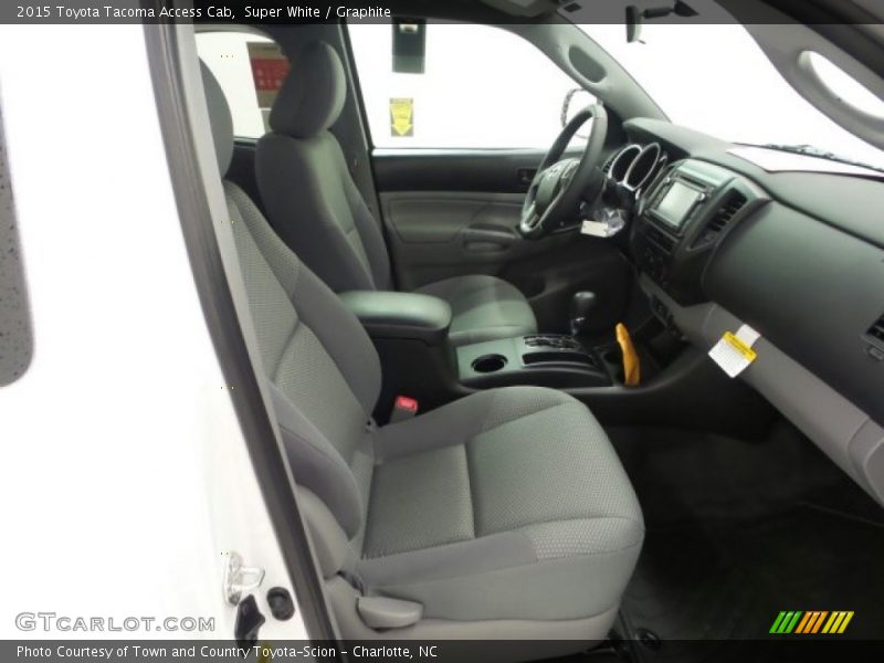 Super White / Graphite 2015 Toyota Tacoma Access Cab