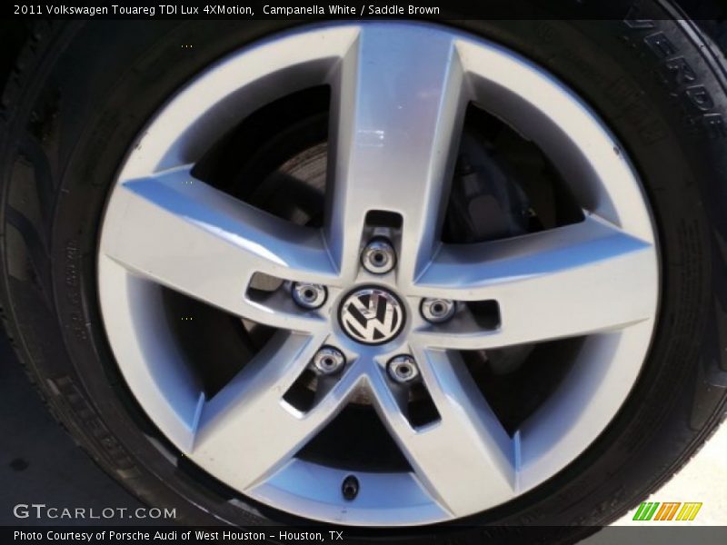 Campanella White / Saddle Brown 2011 Volkswagen Touareg TDI Lux 4XMotion