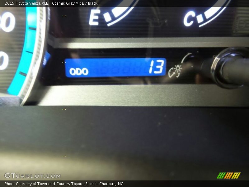 Cosmic Gray Mica / Black 2015 Toyota Venza XLE