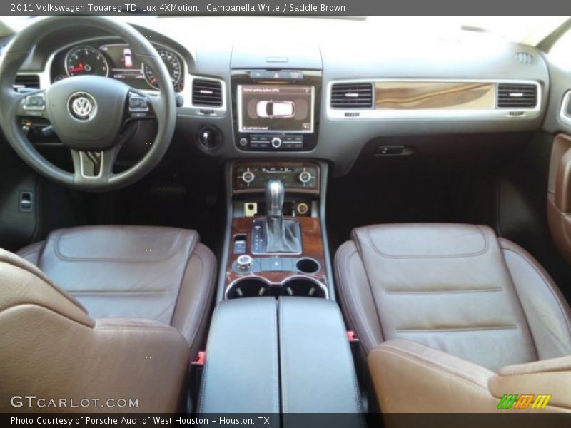 Campanella White / Saddle Brown 2011 Volkswagen Touareg TDI Lux 4XMotion