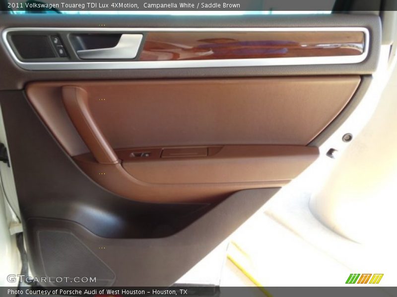 Campanella White / Saddle Brown 2011 Volkswagen Touareg TDI Lux 4XMotion