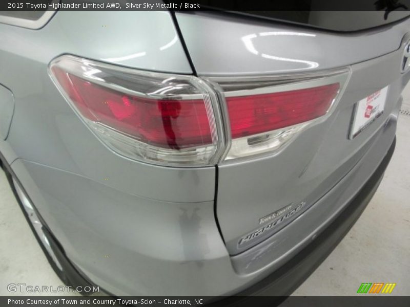 Silver Sky Metallic / Black 2015 Toyota Highlander Limited AWD