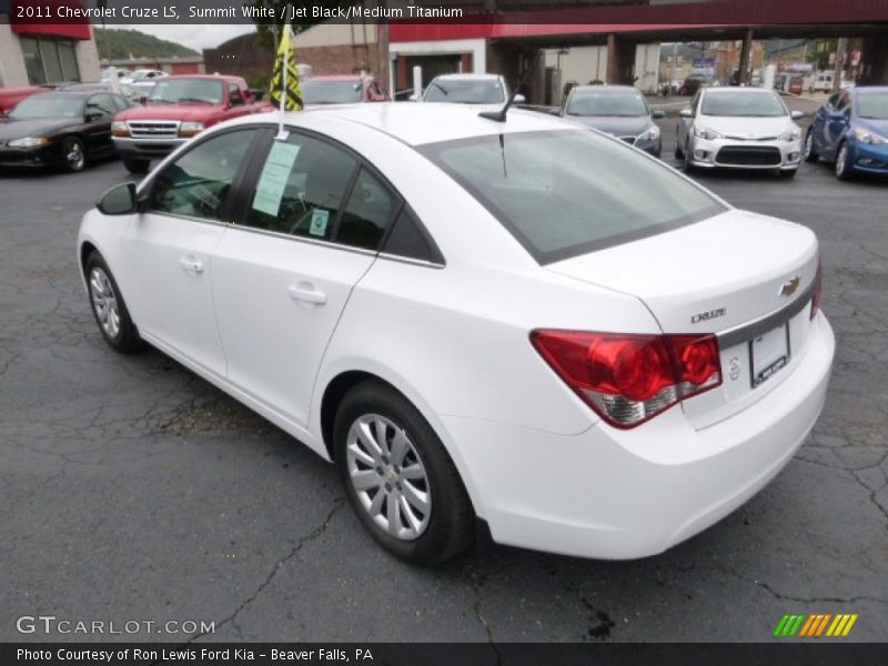 Summit White / Jet Black/Medium Titanium 2011 Chevrolet Cruze LS
