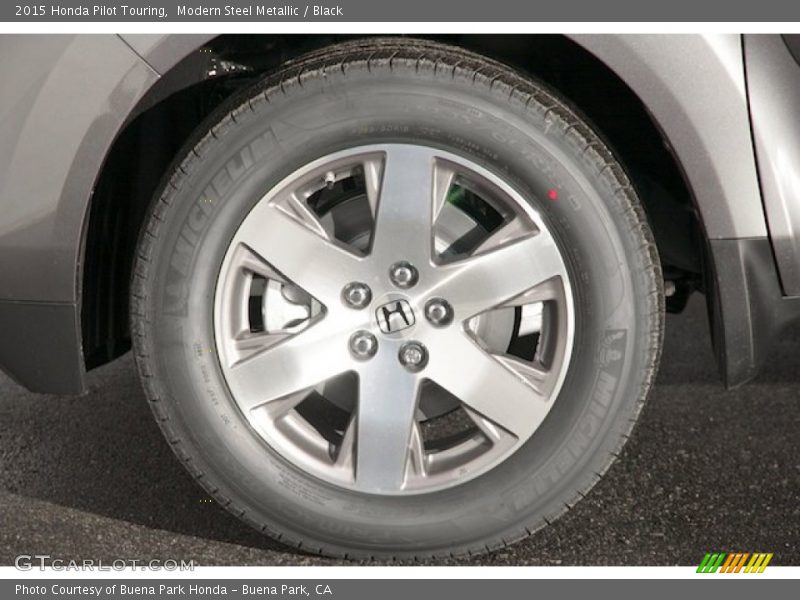 Modern Steel Metallic / Black 2015 Honda Pilot Touring