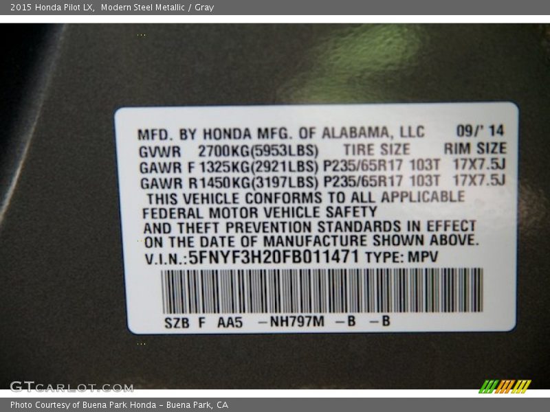 Modern Steel Metallic / Gray 2015 Honda Pilot LX