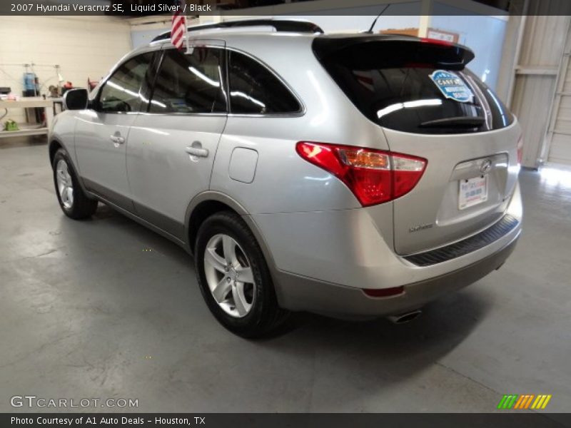 Liquid Silver / Black 2007 Hyundai Veracruz SE