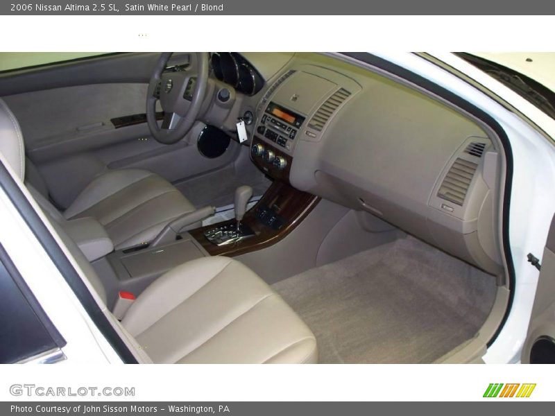 Satin White Pearl / Blond 2006 Nissan Altima 2.5 SL