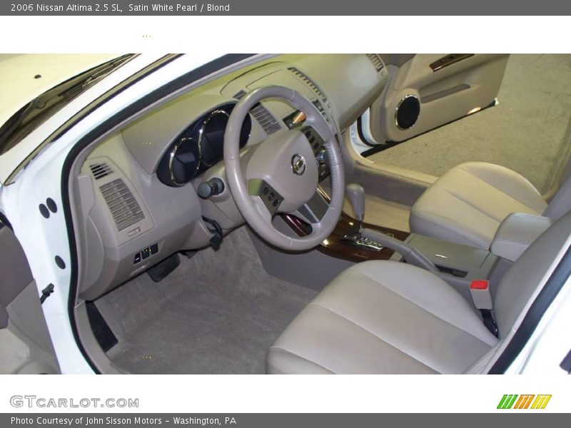 Satin White Pearl / Blond 2006 Nissan Altima 2.5 SL
