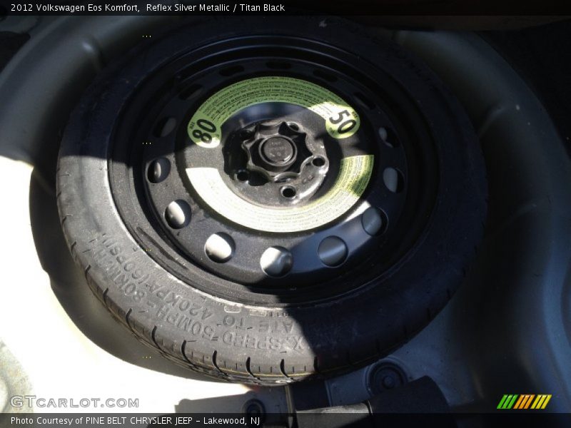 Reflex Silver Metallic / Titan Black 2012 Volkswagen Eos Komfort