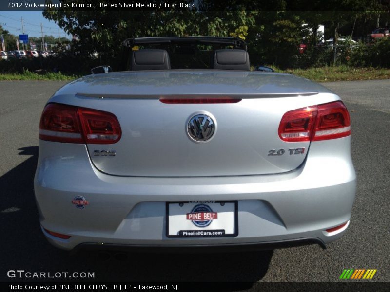 Reflex Silver Metallic / Titan Black 2012 Volkswagen Eos Komfort