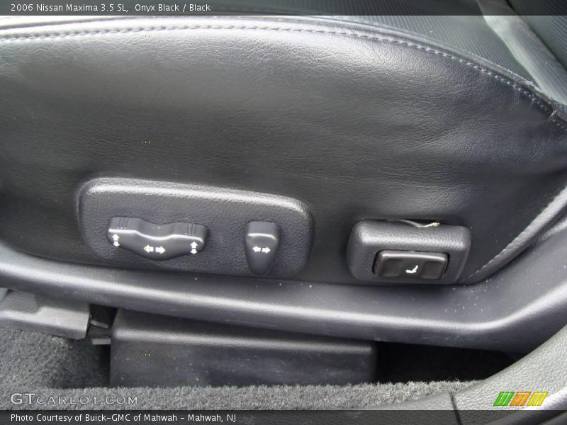 Onyx Black / Black 2006 Nissan Maxima 3.5 SL