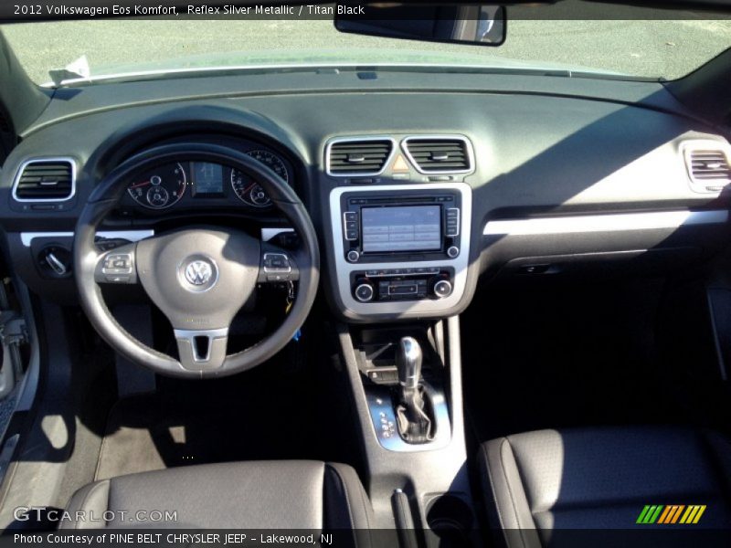 Reflex Silver Metallic / Titan Black 2012 Volkswagen Eos Komfort
