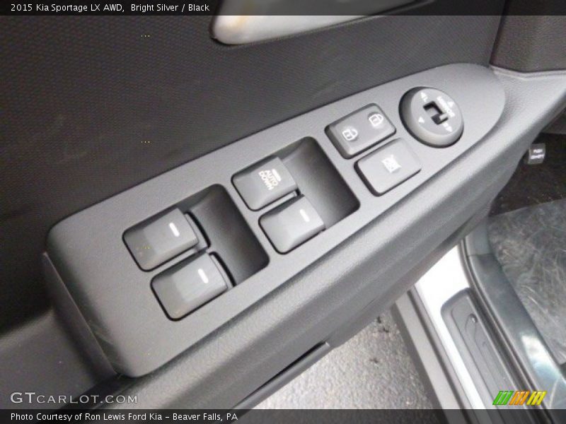 Bright Silver / Black 2015 Kia Sportage LX AWD