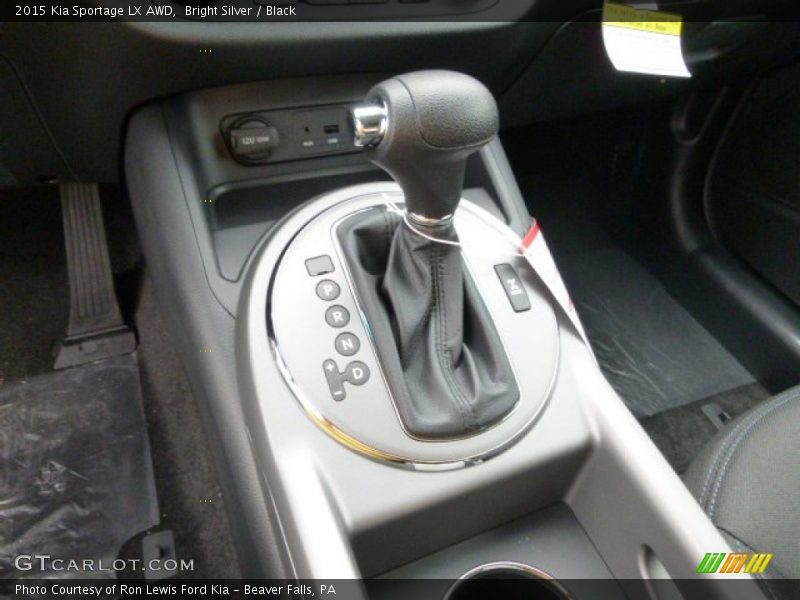 Bright Silver / Black 2015 Kia Sportage LX AWD