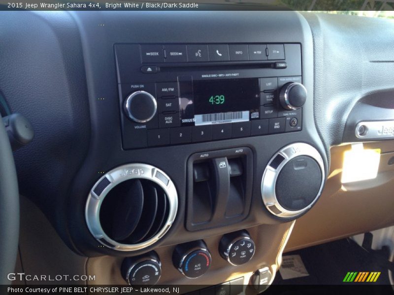 Controls of 2015 Wrangler Sahara 4x4