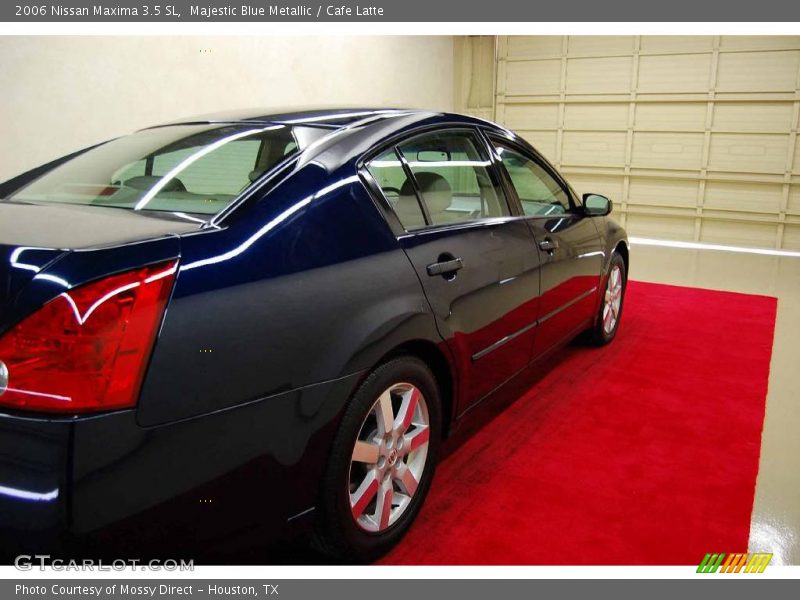 Majestic Blue Metallic / Cafe Latte 2006 Nissan Maxima 3.5 SL