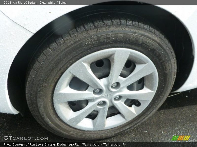 Clear White / Beige 2013 Kia Rio LX Sedan
