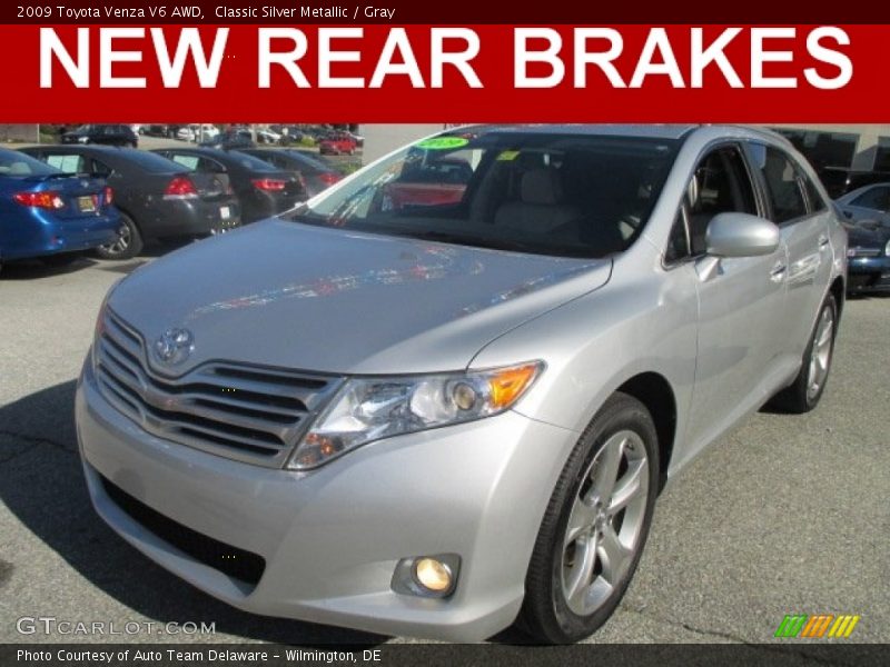Classic Silver Metallic / Gray 2009 Toyota Venza V6 AWD