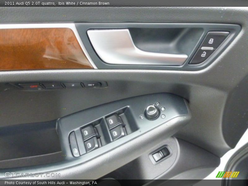 Ibis White / Cinnamon Brown 2011 Audi Q5 2.0T quattro
