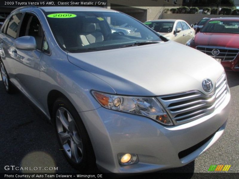 Classic Silver Metallic / Gray 2009 Toyota Venza V6 AWD