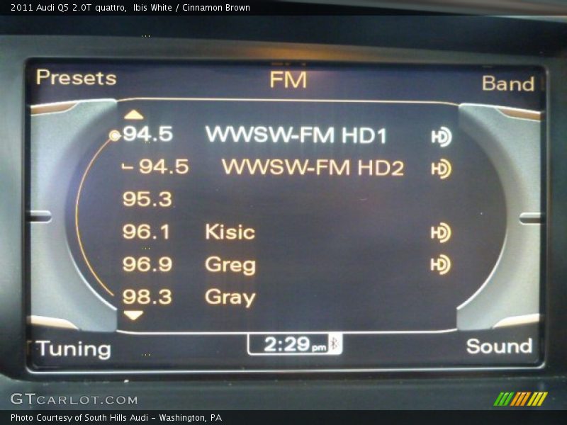 Ibis White / Cinnamon Brown 2011 Audi Q5 2.0T quattro