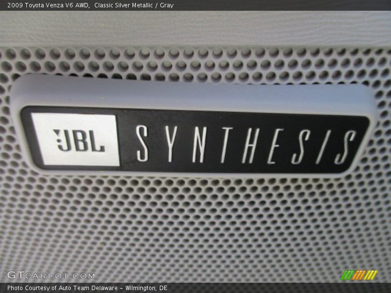 Classic Silver Metallic / Gray 2009 Toyota Venza V6 AWD