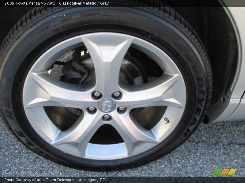 Classic Silver Metallic / Gray 2009 Toyota Venza V6 AWD