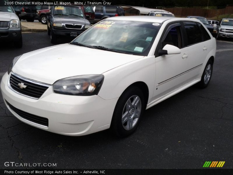White / Titanium Gray 2006 Chevrolet Malibu Maxx LT Wagon