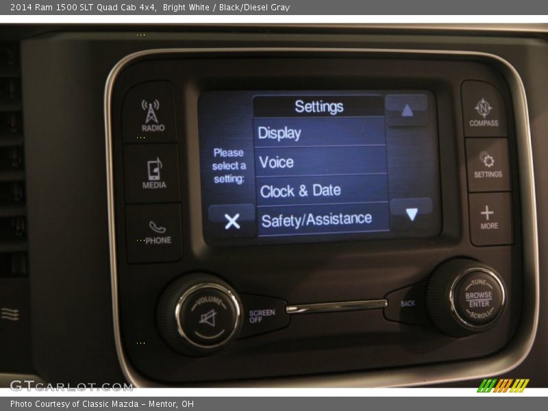 Bright White / Black/Diesel Gray 2014 Ram 1500 SLT Quad Cab 4x4