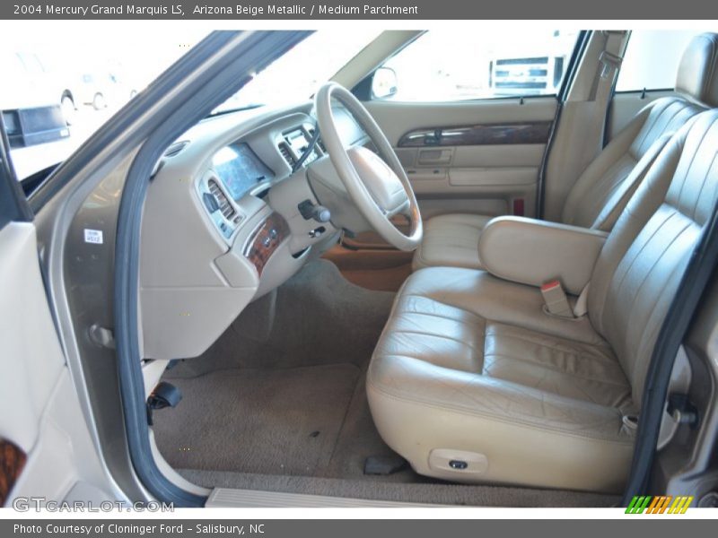 Arizona Beige Metallic / Medium Parchment 2004 Mercury Grand Marquis LS