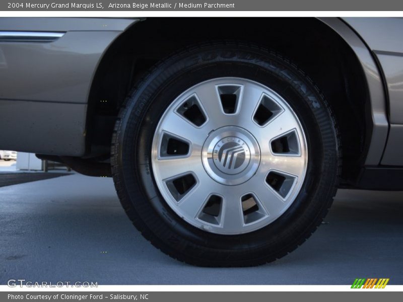 Arizona Beige Metallic / Medium Parchment 2004 Mercury Grand Marquis LS