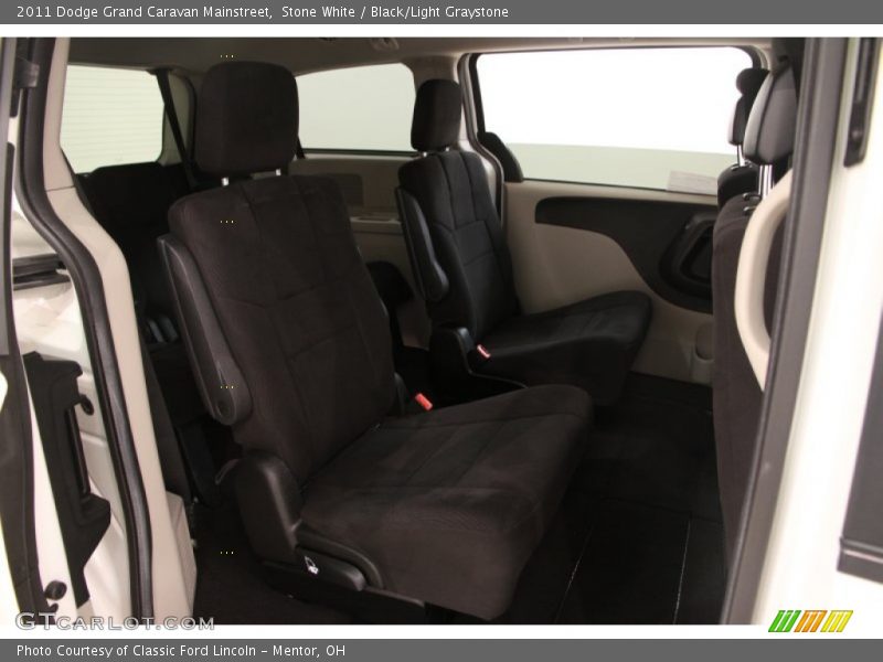 Stone White / Black/Light Graystone 2011 Dodge Grand Caravan Mainstreet