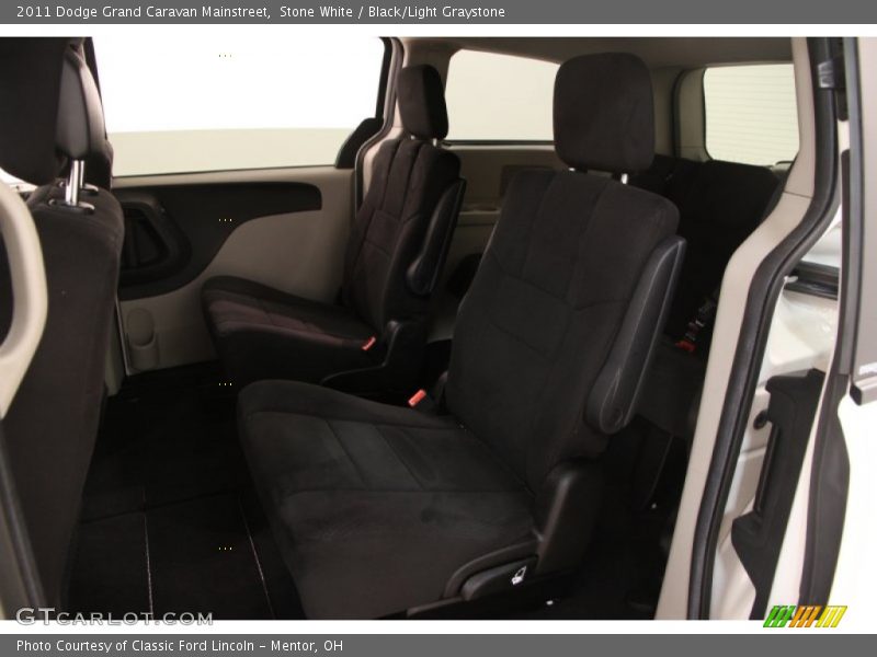 Stone White / Black/Light Graystone 2011 Dodge Grand Caravan Mainstreet