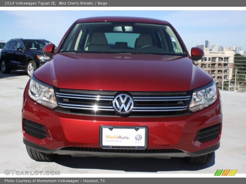 Wild Cherry Metallic / Beige 2014 Volkswagen Tiguan SE