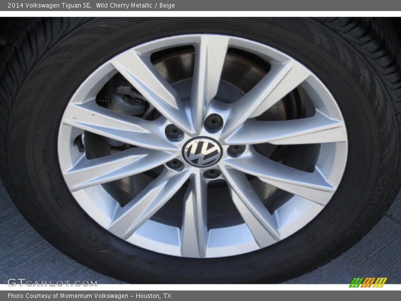 Wild Cherry Metallic / Beige 2014 Volkswagen Tiguan SE