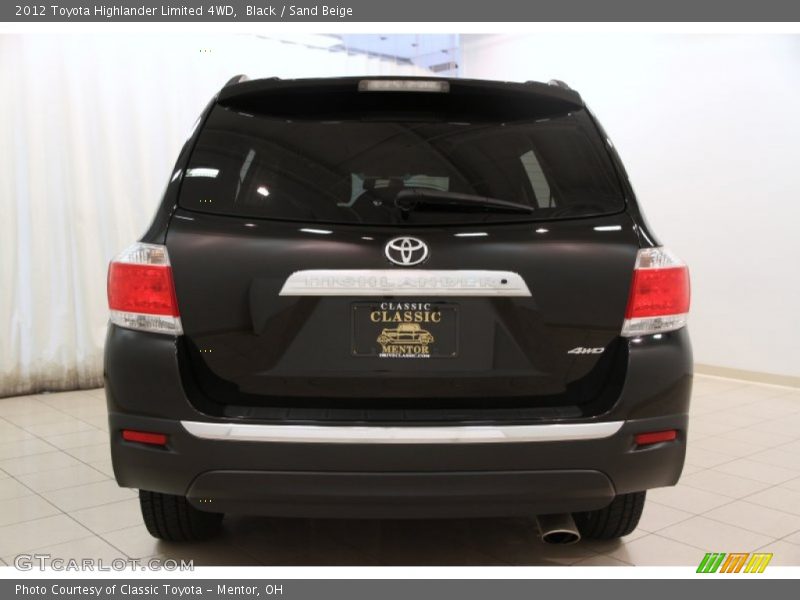 Black / Sand Beige 2012 Toyota Highlander Limited 4WD