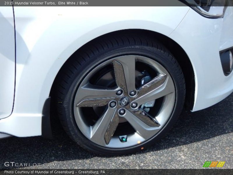 Elite White / Black 2015 Hyundai Veloster Turbo