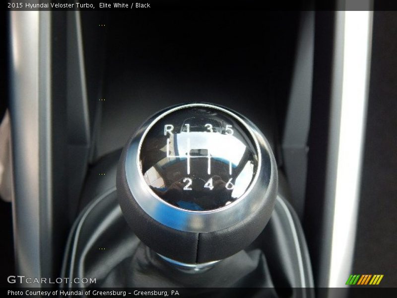 Elite White / Black 2015 Hyundai Veloster Turbo